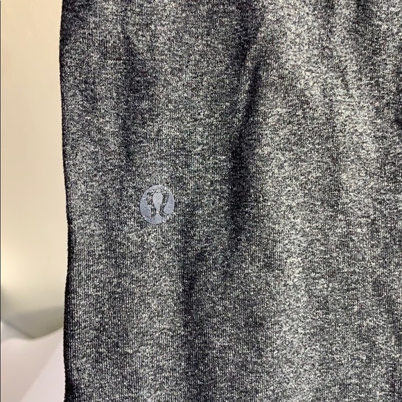 Grey Lululemon Pants Sz 6 - Picture 7 of 10